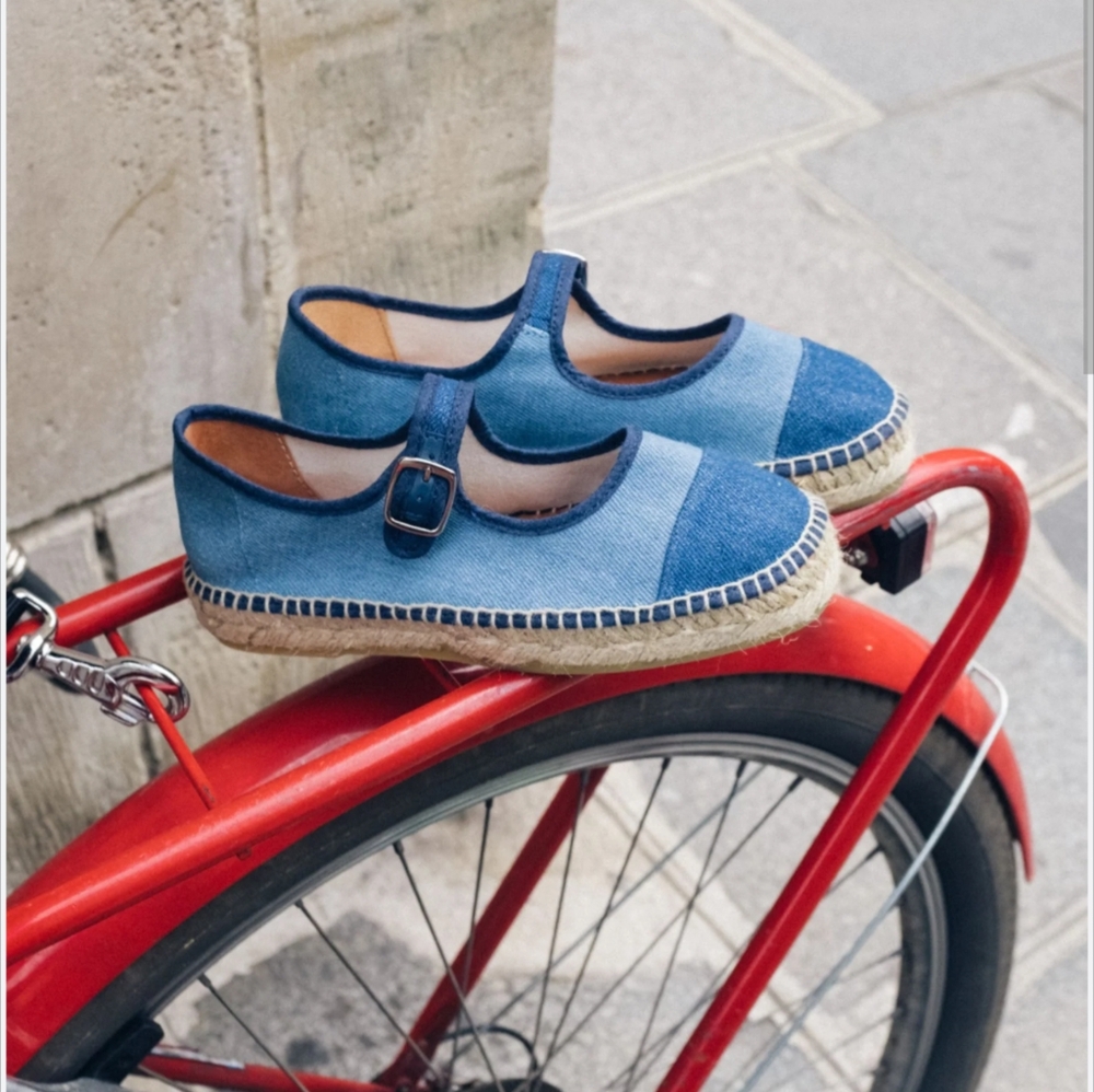 Carel Colza Denim Mary Jane Espadrilles Size 37 (Runs Small Fits Like Size 6)